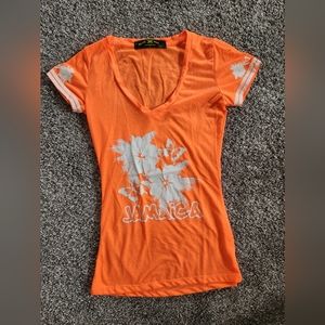 Island wear Jamaica top. Very cute and lightweight for that hot weather.